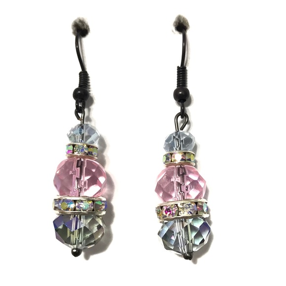 Jewelry - Handmade beautiful crystal earrings